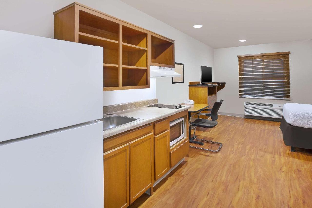 Woodspring Suites Columbus Urbancrest Grove City Bagian luar foto