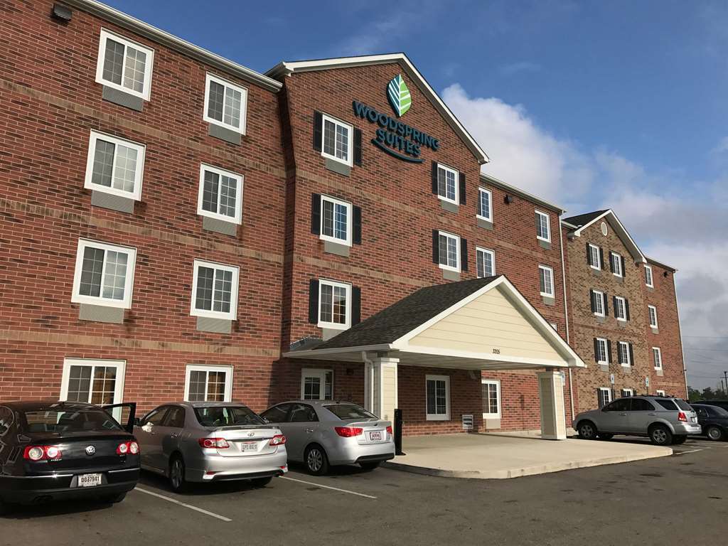 Woodspring Suites Columbus Urbancrest Grove City Bagian luar foto